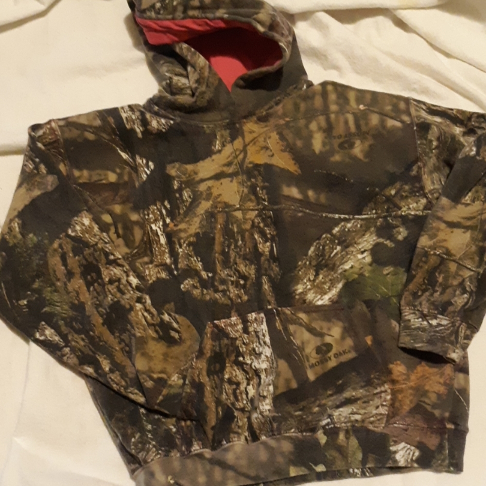 Girls Mossy Oak hoodie